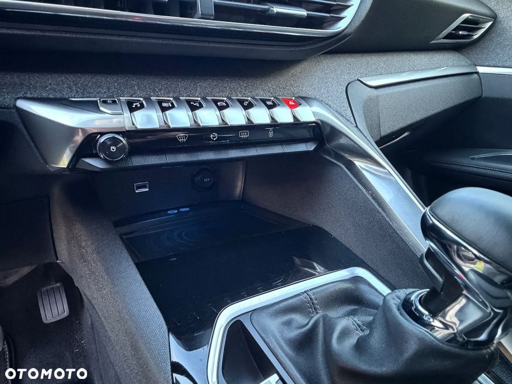 Peugeot 3008 BlueHDi 150 Stop & Start Business-Line - 24