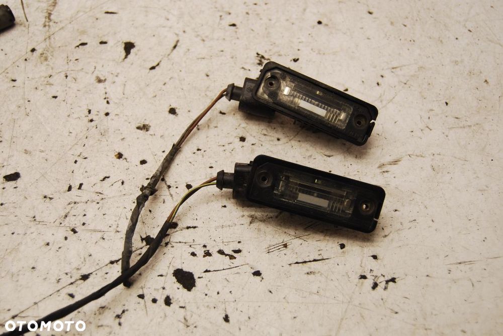 LAMPKI PODŚWIETLENIA TABLICY 1J6943021B LEON II GOLF IV LEON I 1J6943021 - 9