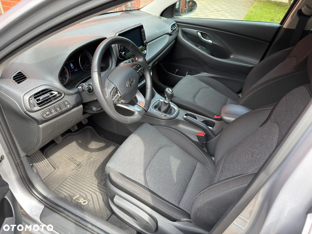 Hyundai i30 1.5 T-GDI 48V Smart - 6