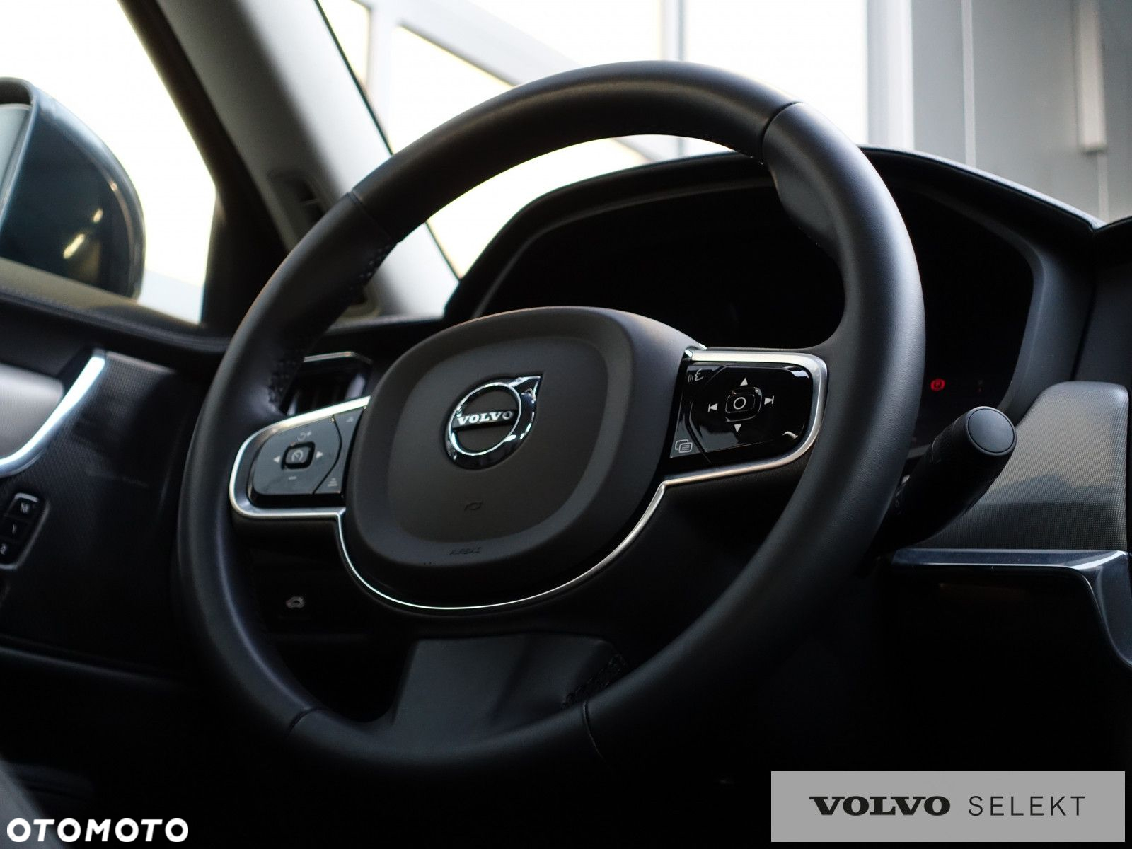 Volvo S90 - 18