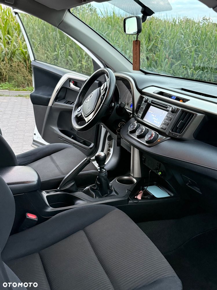 Toyota RAV4 2.0 D-4D 4x4 Comfort - 6