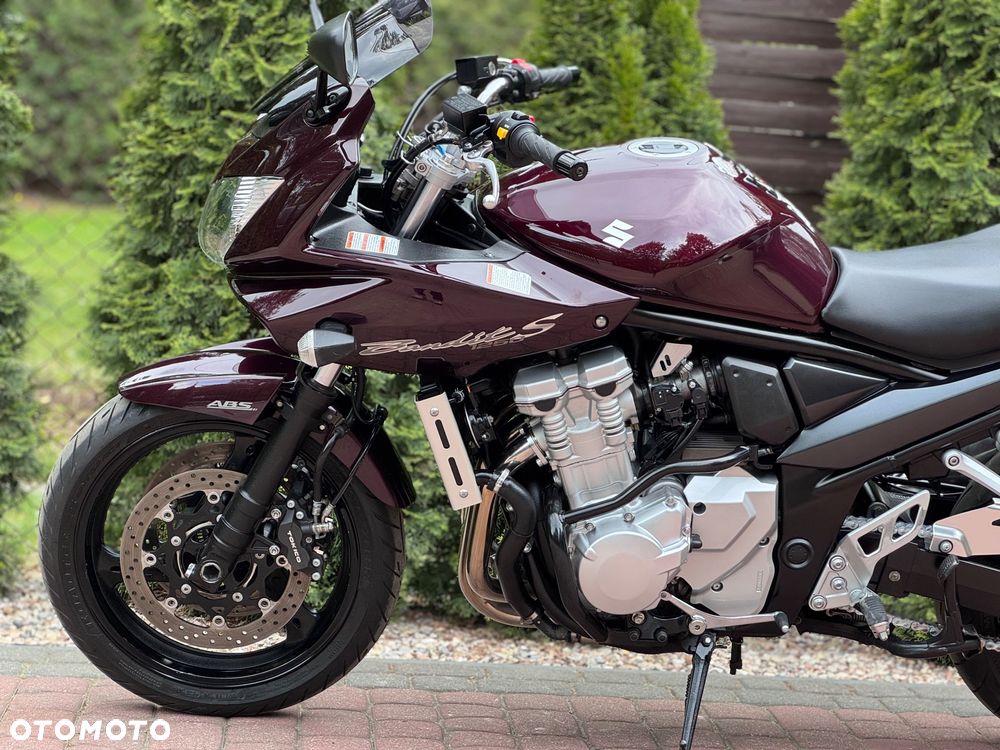 Suzuki Bandit - 19