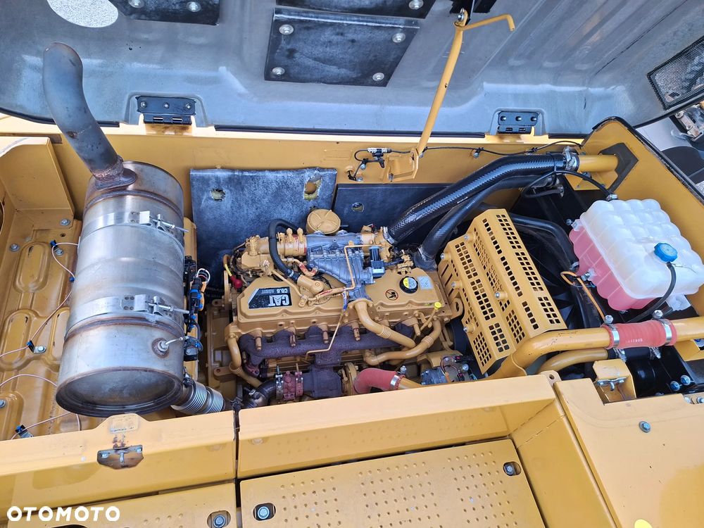 Caterpillar CAT 320 EL - 23