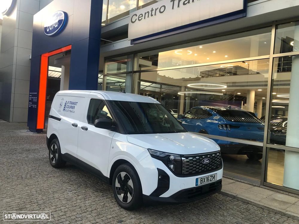 Ford Transit Courier Van BEV Trend - 5
