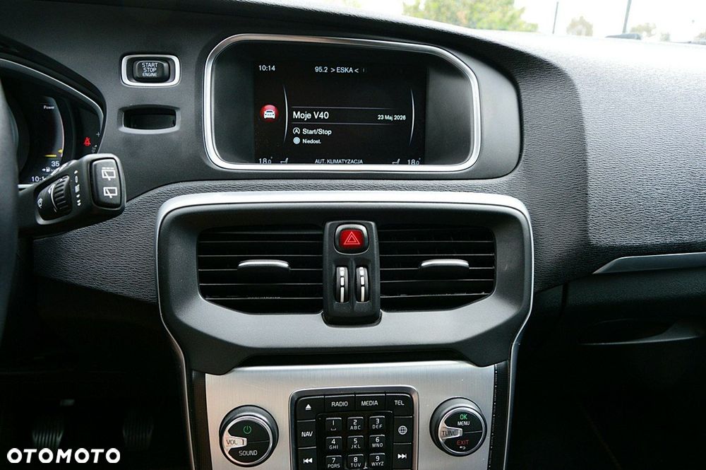 Volvo V40 - 39