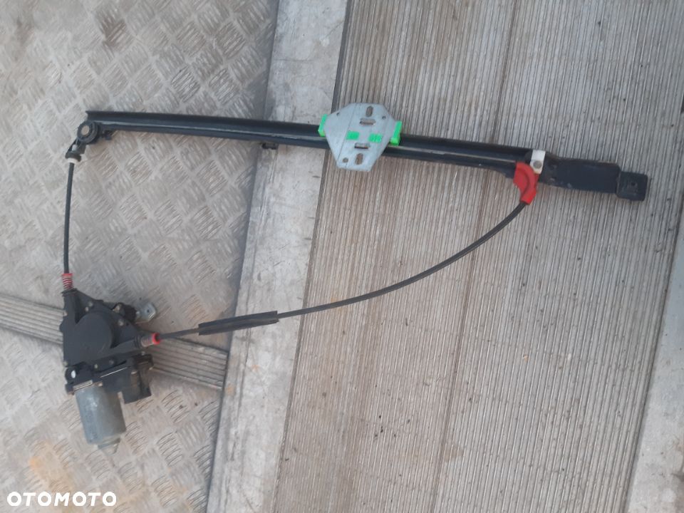 Podnośnik winda elektryczna lewa vw t4 7DO859801C - 4