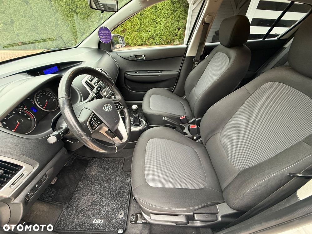 Hyundai i20 1.2 Trend - 16