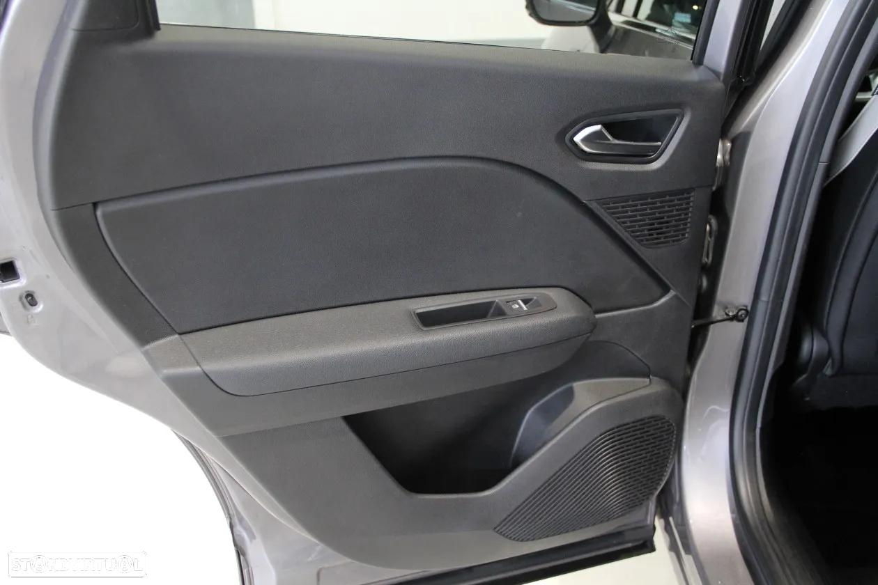Renault Captur 1.0 TCe Techno - 34