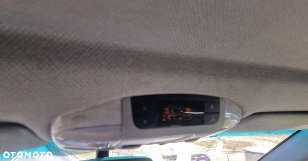 Mercedes-Benz Vito - 18