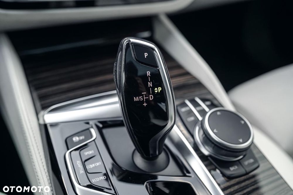 BMW Seria 5 - 18