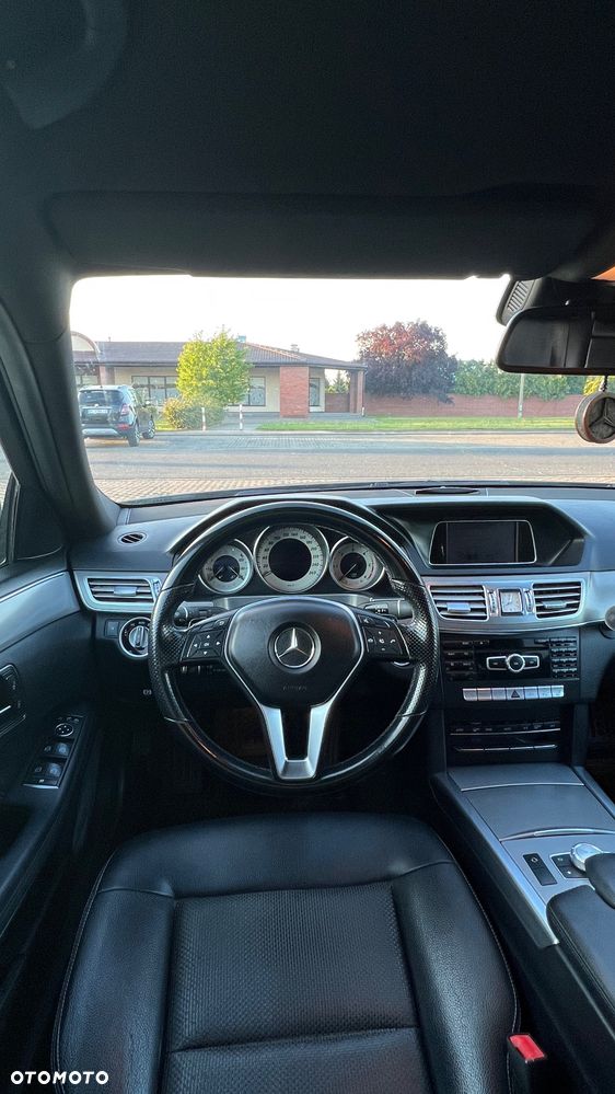 Mercedes-Benz Klasa E 200 BlueTEC 7G-TRONIC Avantgarde - 37
