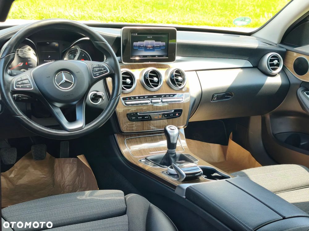 Mercedes-Benz Klasa C 200 (BlueTEC) d Avantgarde - 16