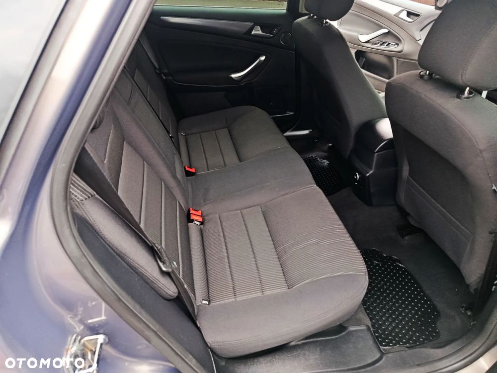 Ford Mondeo 2.0 TDCi Titanium - 24