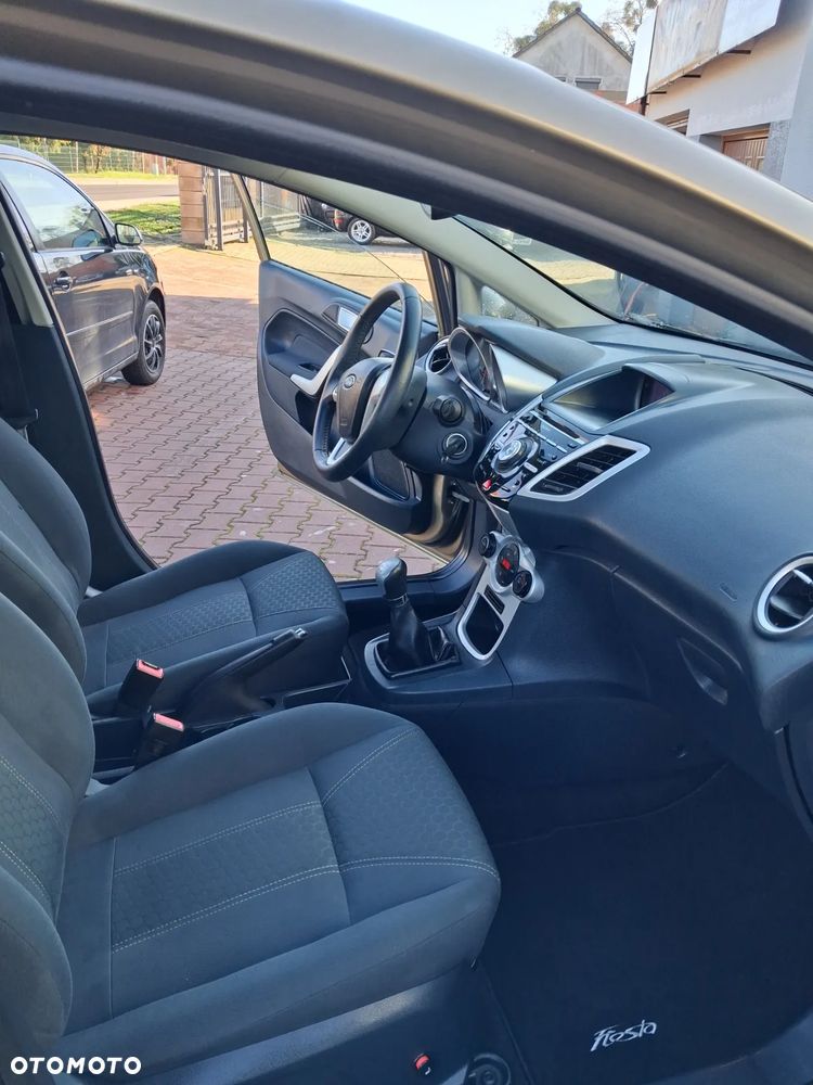 Ford Fiesta 1.25 Titanium - 17