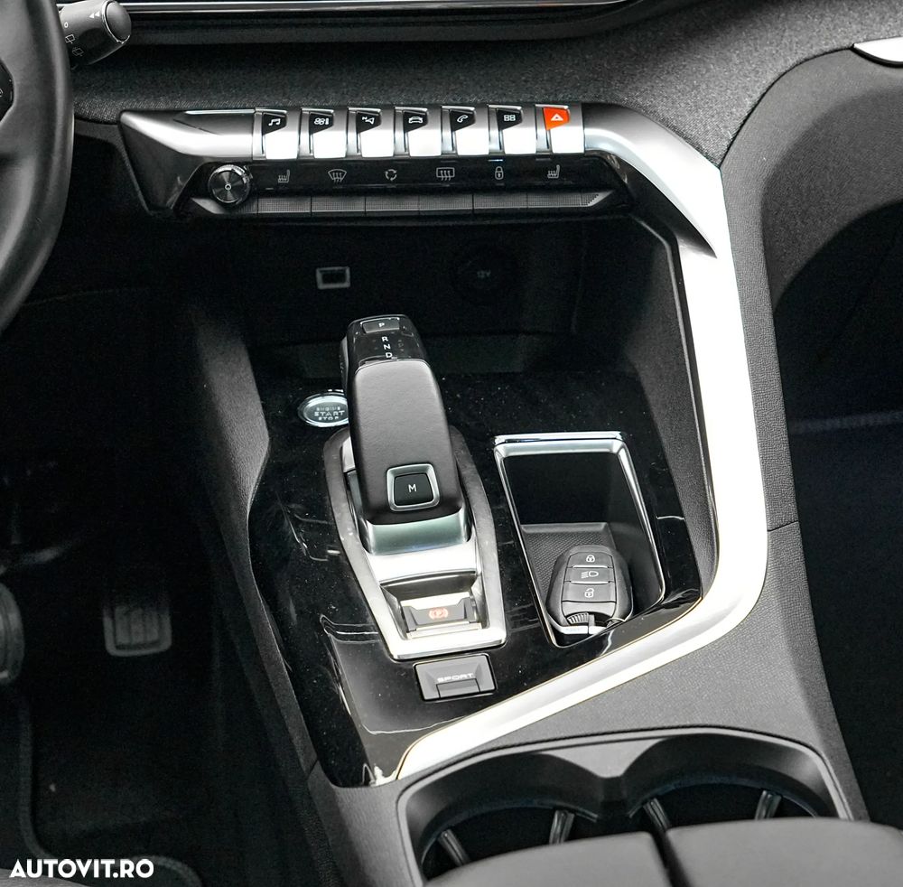 Peugeot 3008 1.5 BlueHDI 130 EAT8 Allure Pack - 21