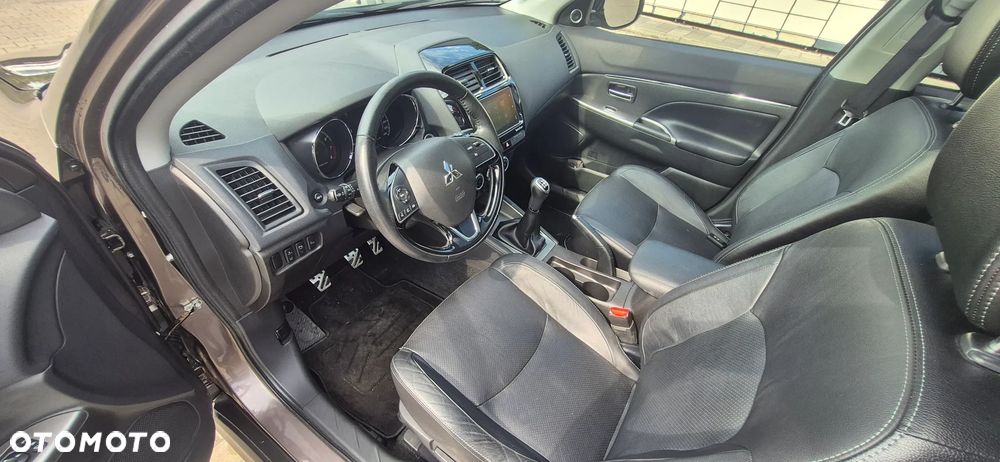 Mitsubishi ASX 1.6 Intense Plus Navi Blue Edition - 9