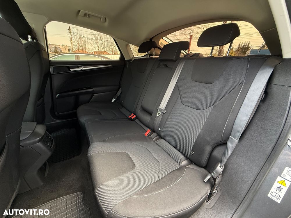 Ford Mondeo 2.0 TDCI Start-Stopp Business Edition - 18