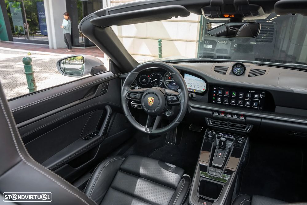 Porsche 911 (992) Carrera 4 GTS PDK - 10