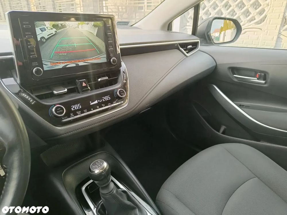 Toyota Corolla 1.6 Comfort - 22