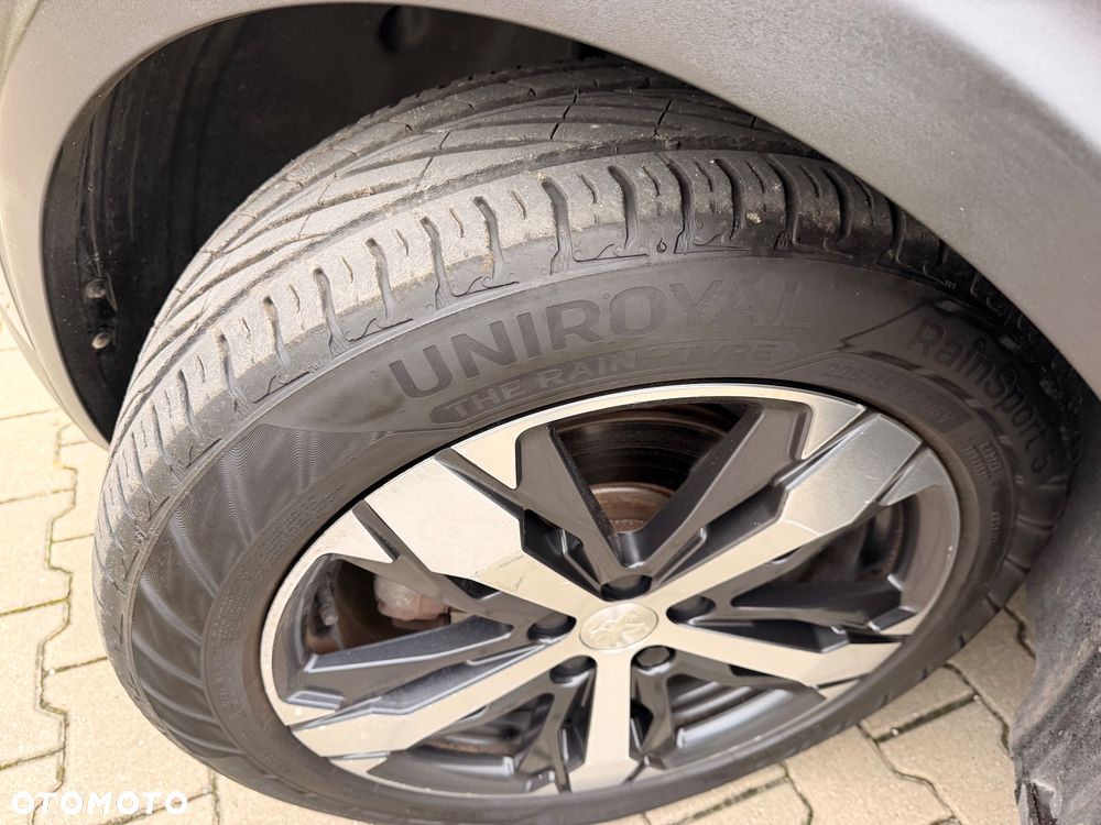 Peugeot 3008 2.0 BlueHDi GT S&S EAT6 - 28