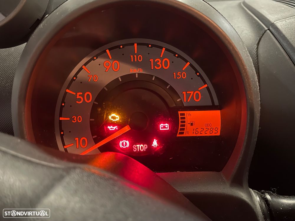 Toyota Aygo 1.0 - 1