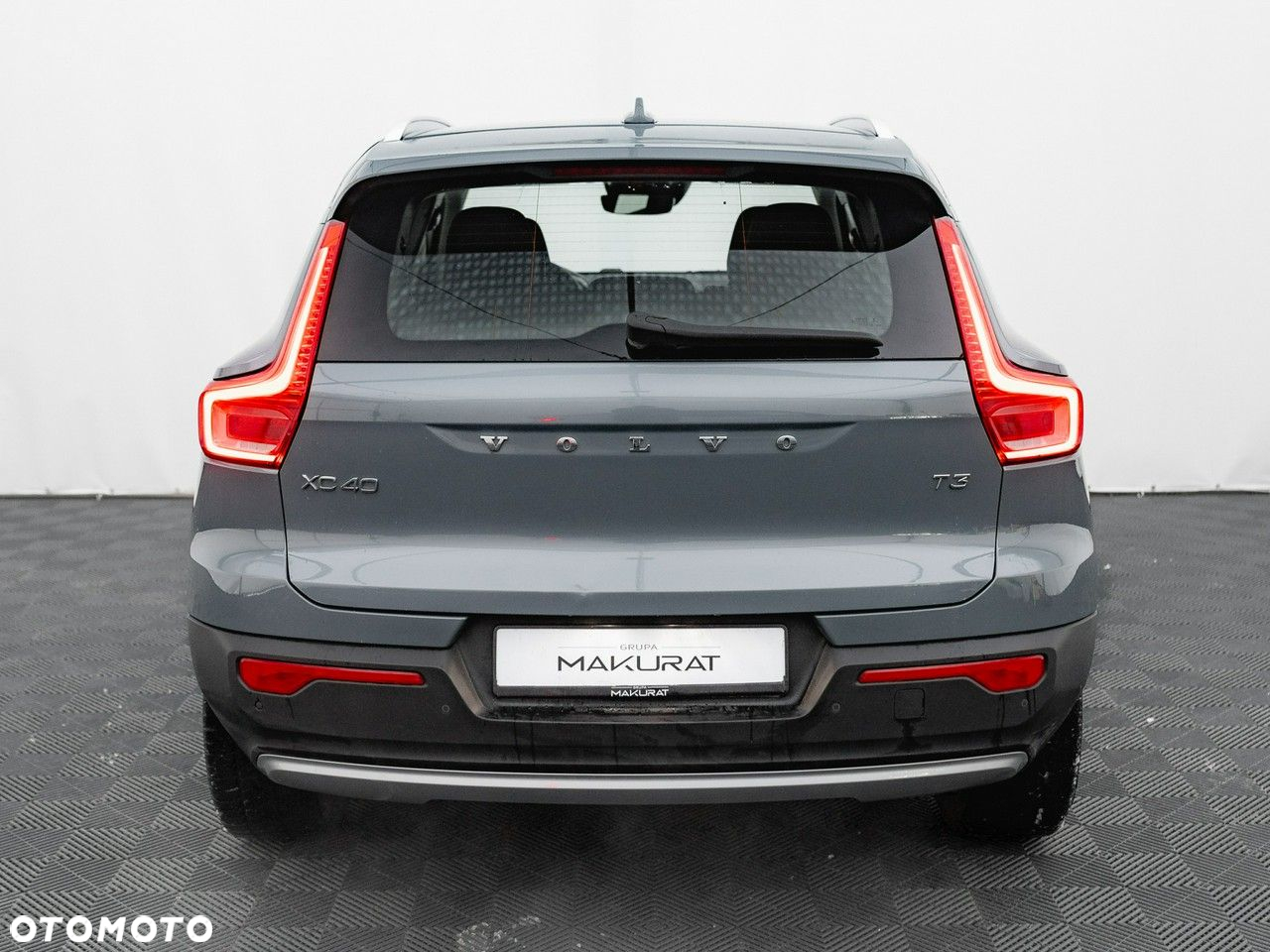 Volvo XC 40 T3 Momentum Pro - 11