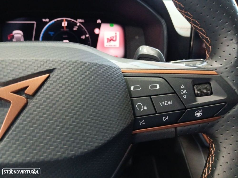Cupra Formentor 1.4 e-Hybrid DSG - 17