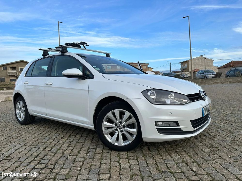 VW Golf 1.6 TDi Confortline DSG - 1
