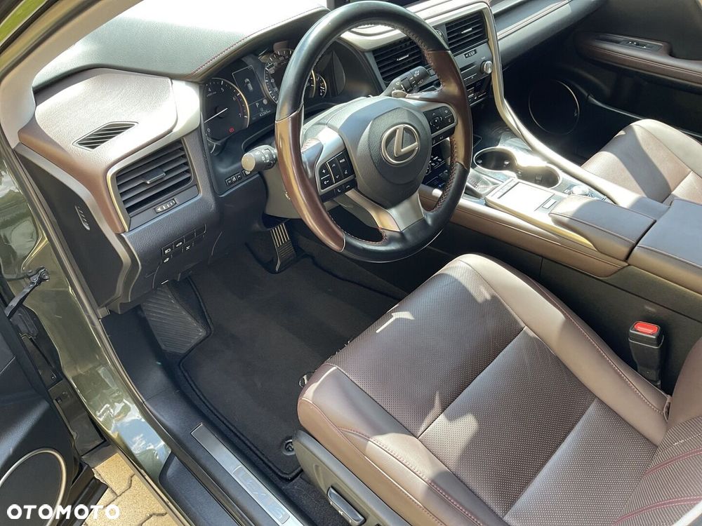 Lexus RX - 22