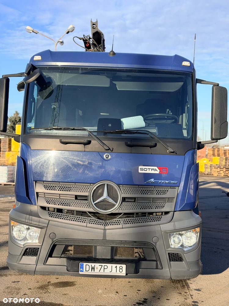 Mercedes-Benz ACTROS - 3