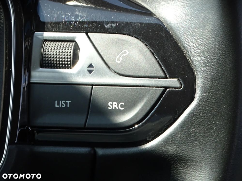 Peugeot 3008 BlueHDi 130 Stop & Start Allure - 17