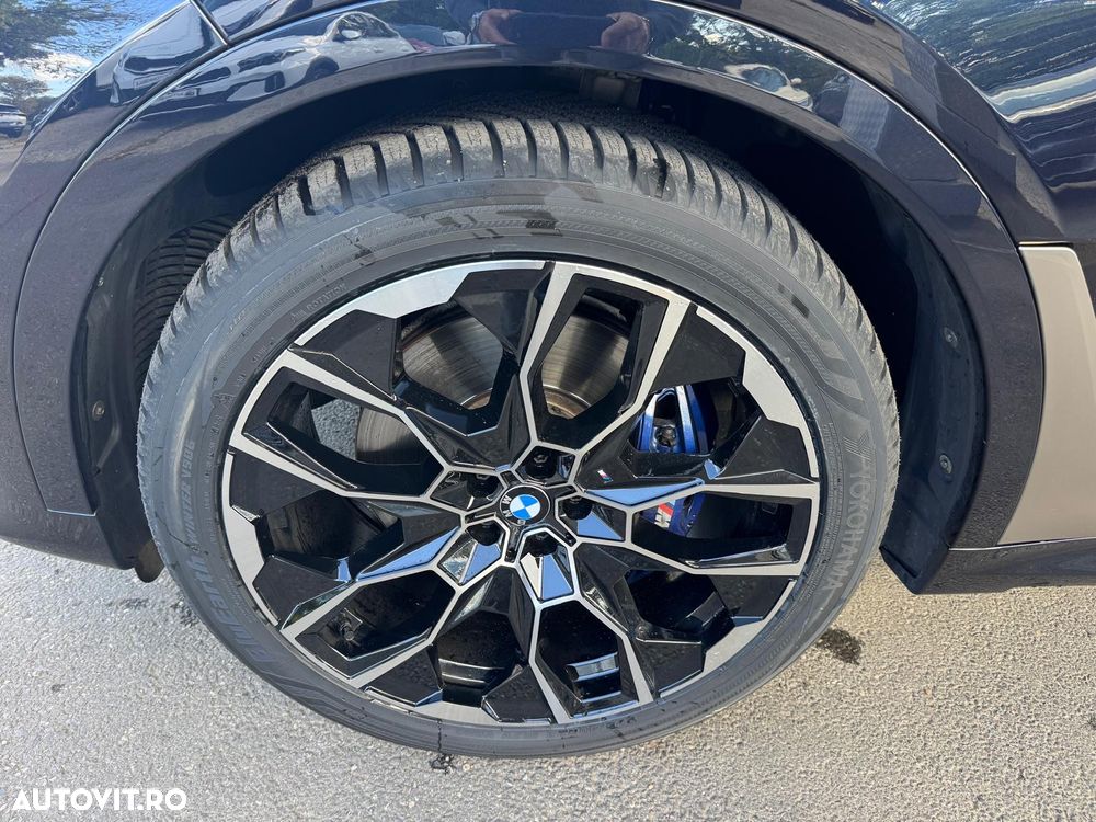 BMW X7 M50i - 11