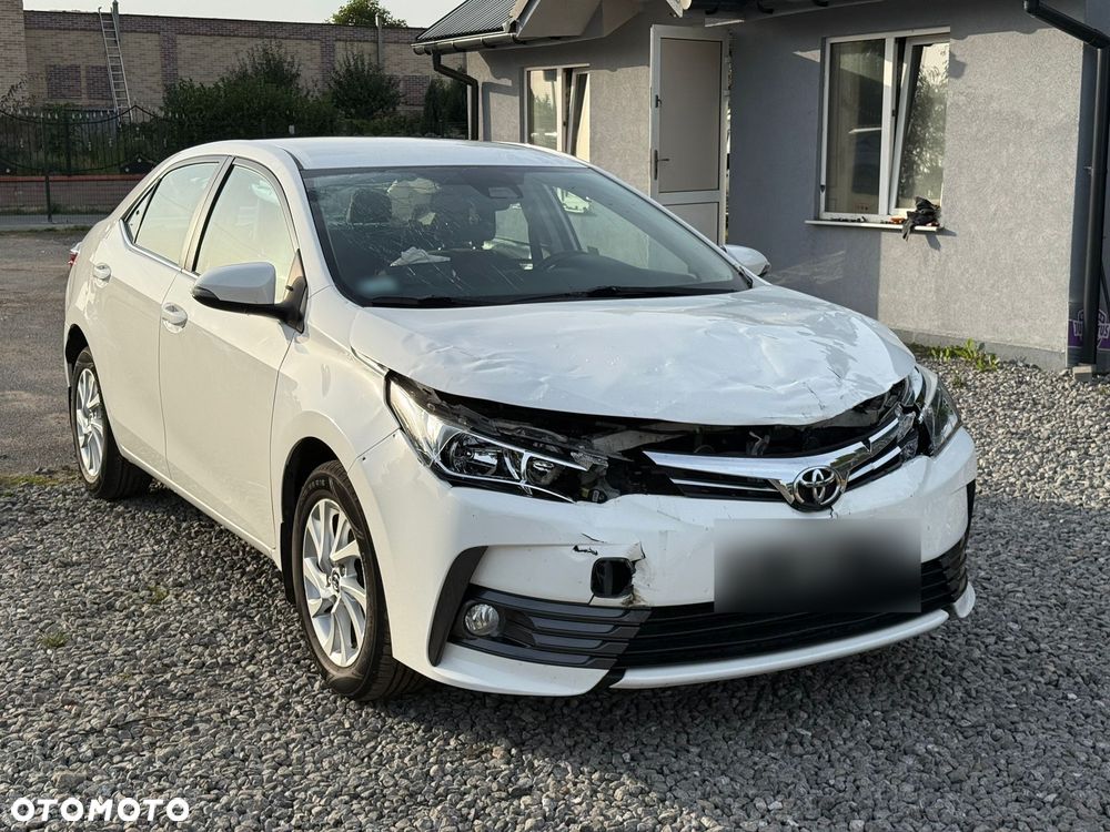 Toyota Corolla 1.6 Active - 4