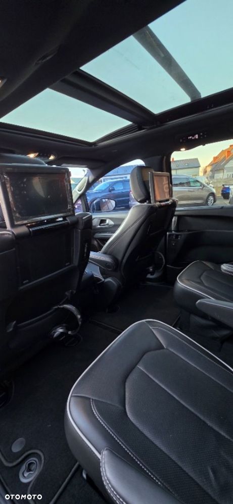 Chrysler Pacifica - 37