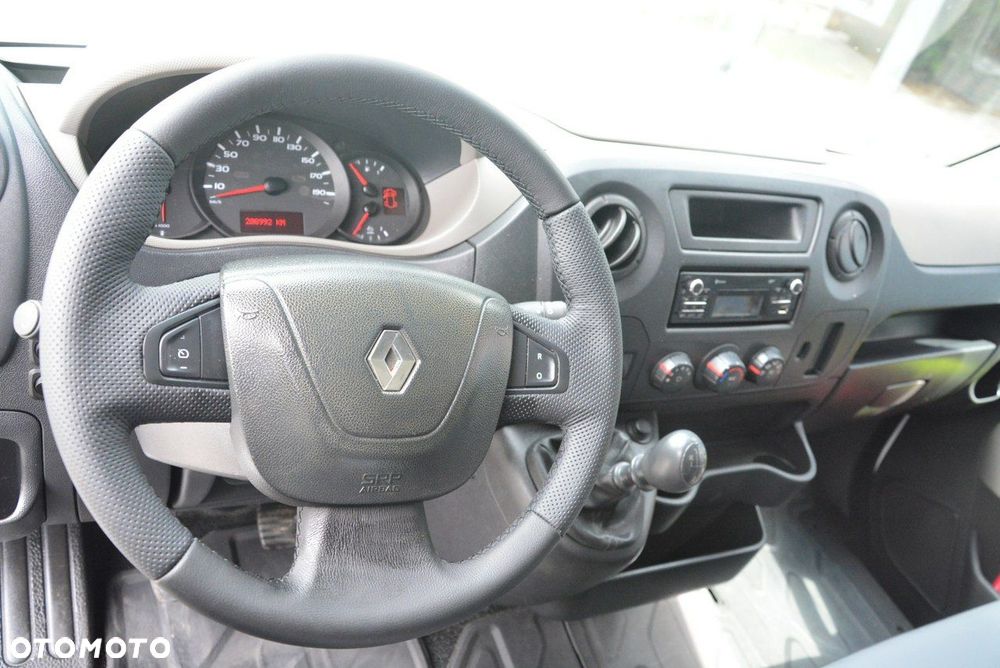 Renault Master - 9