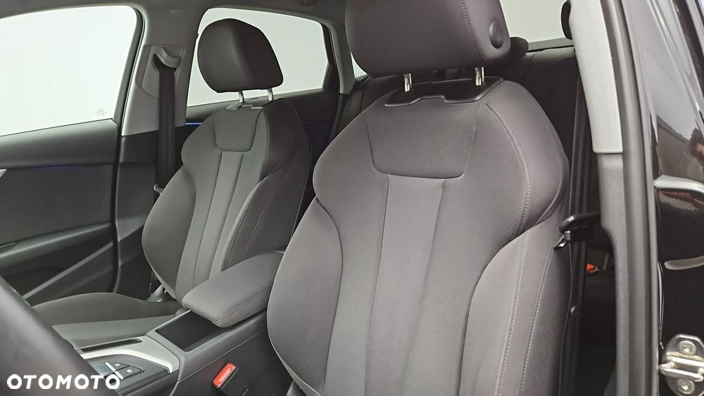 Audi A4 Limousine 35 TFSI S tronic - 11