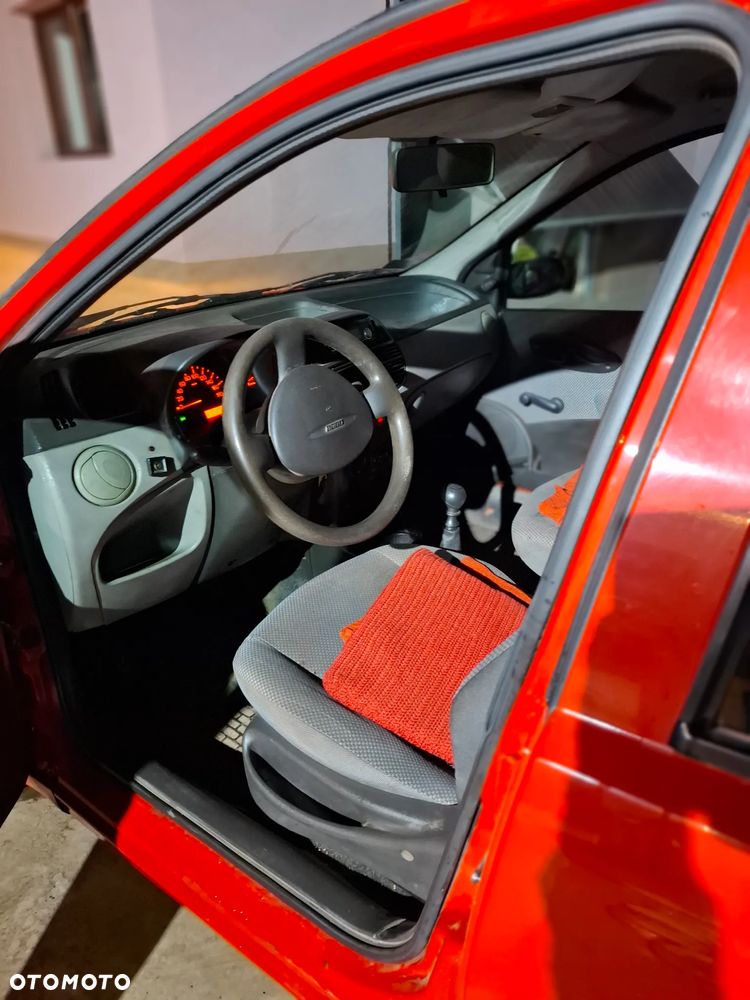Fiat Punto - 4