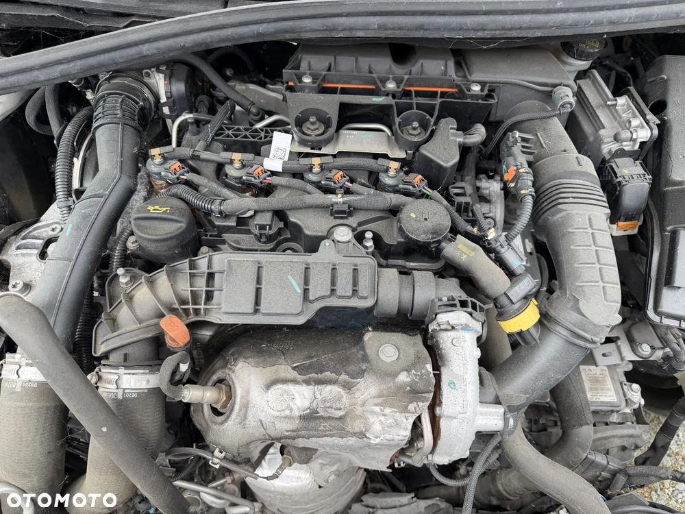 Peugeot 3008 BlueHDi 130 Stop & Start EAT8 Allure Business-Paket - 9