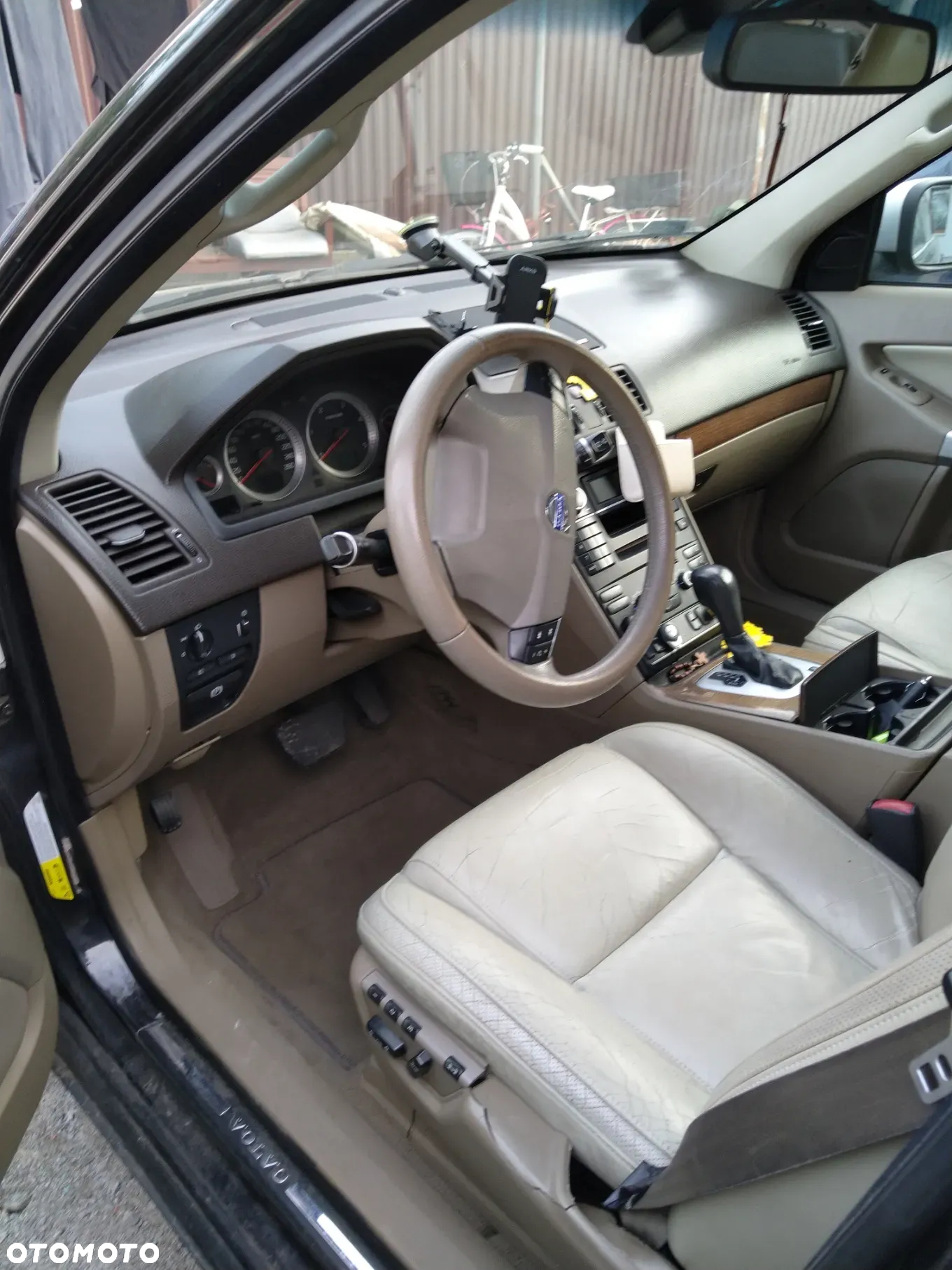 Volvo XC 90 - 8