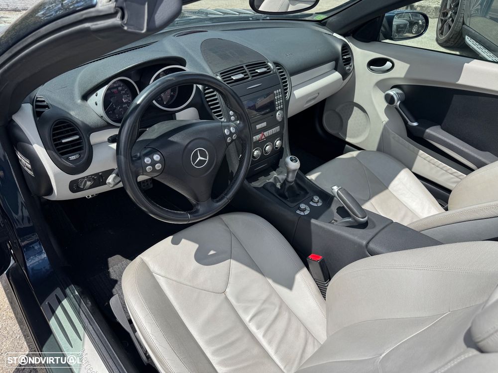 Mercedes-Benz SLK 200 K - 12