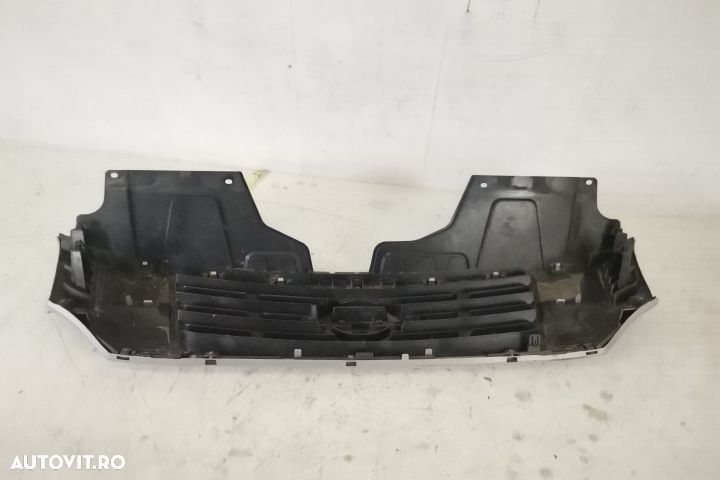 Grila centrala originala in stare buna Nissan Navara D23 2015 2016 201 - 4