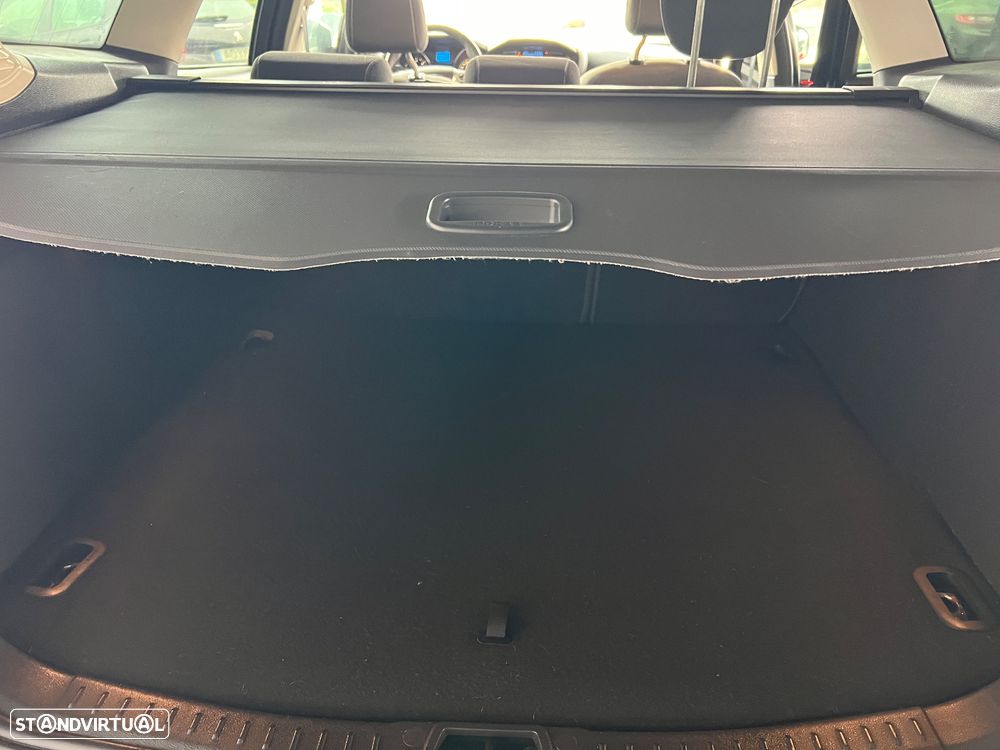 Ford Focus SW 1.6 TDCi Titanium Best - 29