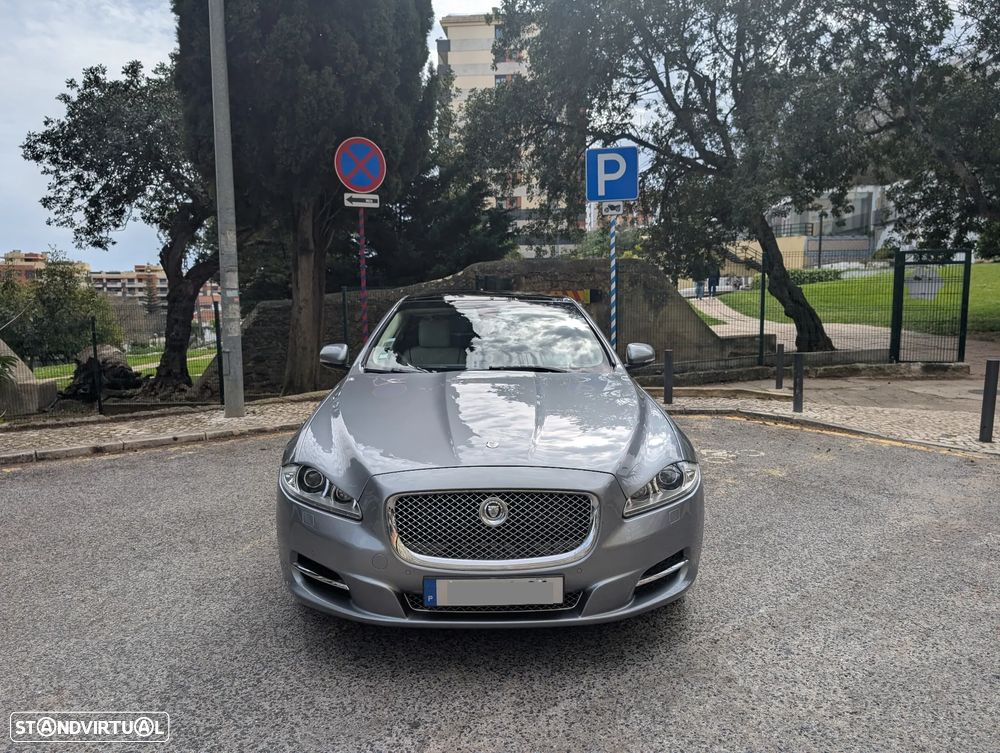 Jaguar XJ 3.0 D V6 LWB Premium Luxury - 1