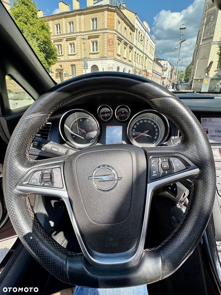 Opel Cascada 2.0 CDTI Cosmo S&S - 11