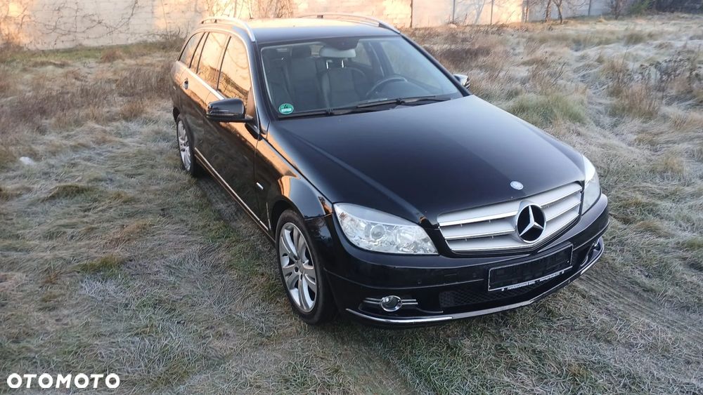 Mercedes-Benz Klasa C 220 CDI DPF BlueEFFICIENCY Avantgarde Edition - 1