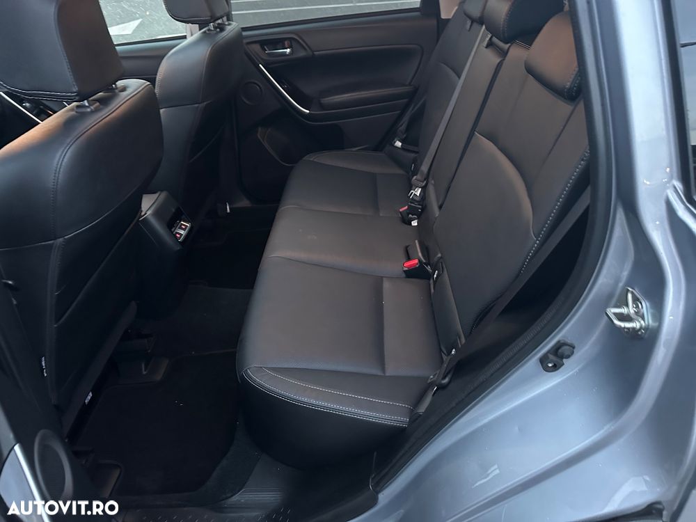 Subaru Forester 2.0XT CVT Sport - 11