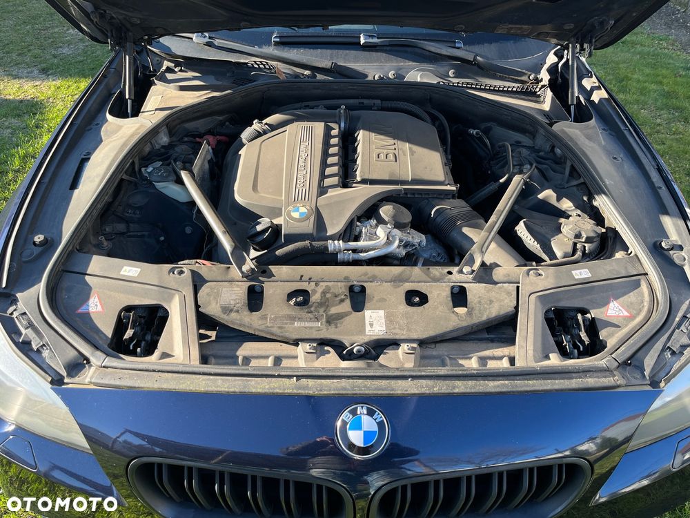 BMW Seria 5 535i - 10