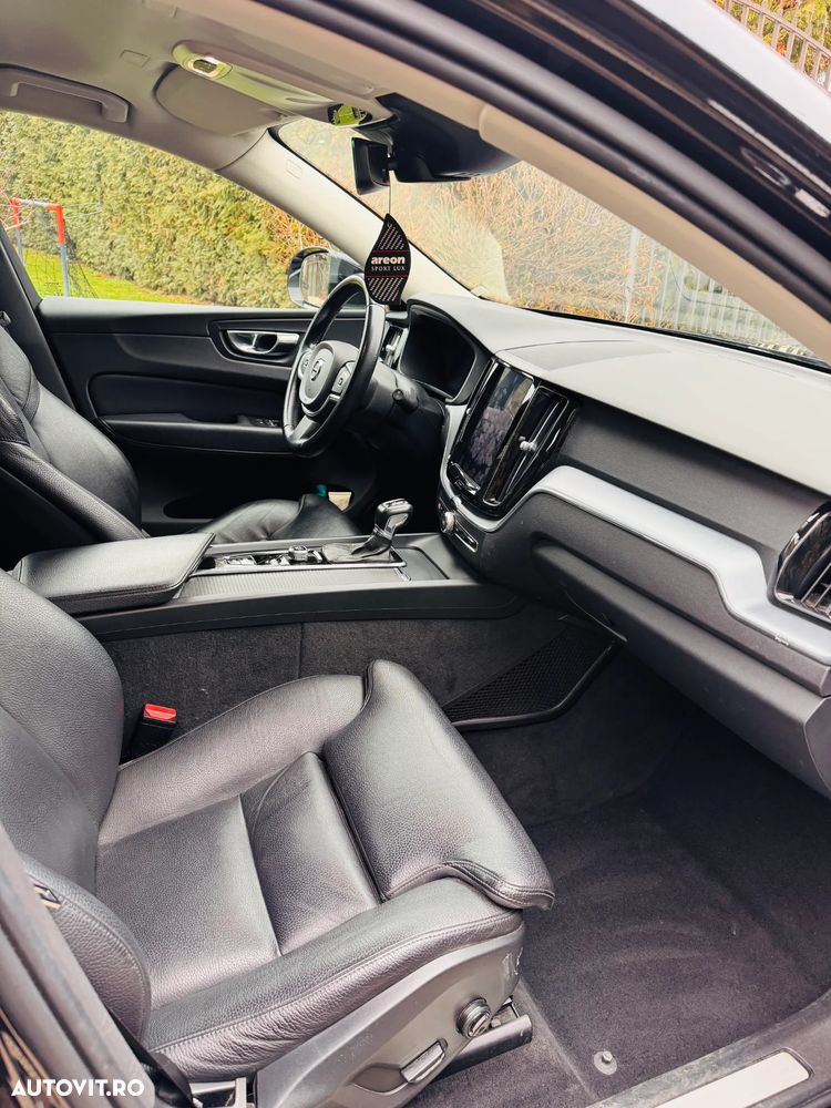 Volvo XC 60 T5 Geartronic Momentum Pro - 8