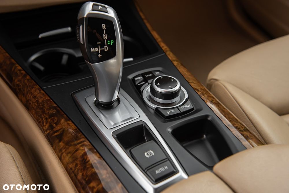BMW X5 xDrive30d - 24