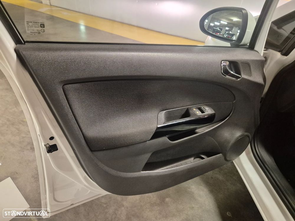 Opel Corsa 1.2 Enjoy - 21